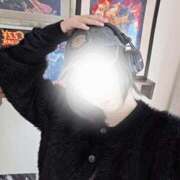 えいみ どこでも昼飲み！ 梅田人妻秘密倶楽部