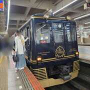 えいみ 青の交響曲 梅田人妻秘密倶楽部