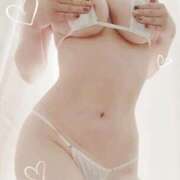 ヒメ日記 2026/04/22 07:00 投稿 えいみ 梅田人妻秘密倶楽部