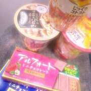 ちなつ 差し入れありがとうー！♡12.08 ハンドキャンパス新宿