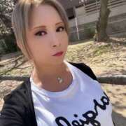 吉野沙莉那 こんにちは^ ^ 東京シーメール倶楽部　新宿店