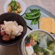 なつみ 非礼のお詫びと、春の味覚スナップエンドウ。 大奥