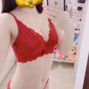 えみり 🍇ちゅるぱぱぱ～🍇 PHANTOM(ファントム)