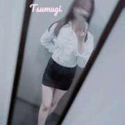 ヒメ日記 2025/04/12 17:18 投稿 つむぎ 全裸の女神orいたずら痴漢電車