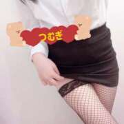 ヒメ日記 2025/05/04 18:42 投稿 つむぎ 全裸の女神orいたずら痴漢電車