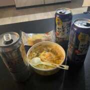 ヒメ日記 2025/12/24 04:06 投稿 ひなの沖縄美人 俺のジュニア