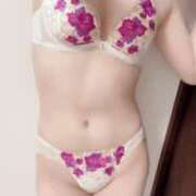 ヒメ日記 2025/04/20 00:34 投稿 あかね【どこでも舐める美人】 はぁとぶる