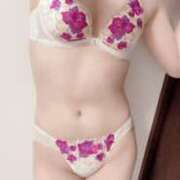 ヒメ日記 2025/12/13 19:09 投稿 あかね【どこでも舐める美人】 はぁとぶる