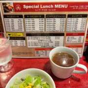 ヒメ日記 2025/06/01 09:15 投稿 萬田 碧 30代40代50代と遊ぶなら博多人妻専科24時