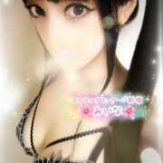 みいな ⭐️本日出勤❤️バレンタイン翌日のちょこっと🎁⭐️ エロティックマッサージ 新橋