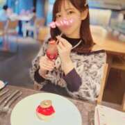 せいら 食べたいくらい…♡ってこと？ 逆電車ごっこ ～GLAMOROUS TRAIN～