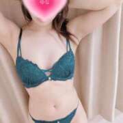 ヒメ日記 2025/10/18 16:00 投稿 篠崎 結菜 30代40代50代と遊ぶなら博多人妻専科24時