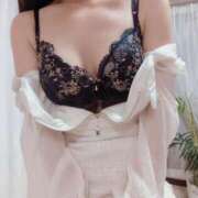 ヒメ日記 2025/11/15 17:45 投稿 篠崎 結菜 30代40代50代と遊ぶなら博多人妻専科24時