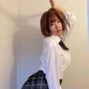 ひな 本指名さん𝐓𝐡𝐚𝐧𝐤 𝐲𝐨𝐮🎀 30分3900円！サンキュー静岡店（サンキューグループ）