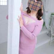 ヒメ日記 2025/10/18 19:35 投稿 みのり 若葉