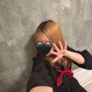 ヒメ日記 2025/12/25 05:50 投稿 るん 黒い金魚（札幌）