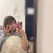 るん 札幌帰る！2/19からいます！！ 黒い金魚（札幌）