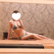 ヒメ日記 2026/04/26 05:09 投稿 さくら プールサイド