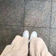 上下　ことね 今、元気に出社しましたよ、 ギン妻パラダイス 谷九店