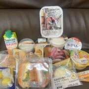 ゆり 仲良ぴさん✌🏻- ̗̀ 🎂  ̖́- Hash Style（アッシュスタイル）