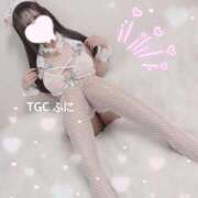 ふに 👩🏻🤝🏻◝✩ 手コキガールズコレクション