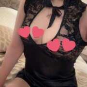 ヒメ日記 2025/12/25 17:45 投稿 寺島このは 断りきれない美人マッサージ嬢たち