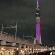 ともこ ゴロゴロしてたらオッパイに布団の跡が付いちゃったご愛嬌よね 豊満熟女