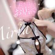 ミリア 背中❤️ OLの品格 クラブアッシュ