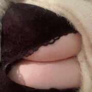 ヒメ日記 2025/10/14 06:32 投稿 新垣 あんず リップスティック