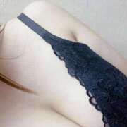 ヒメ日記 2025/11/08 06:17 投稿 新垣 あんず リップスティック