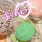 まろん 差し入れありがとう♪ もしも素敵な妻が指輪をはずしたら・・・カーラ