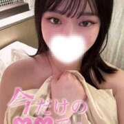 ヒメ日記 2025/10/18 12:31 投稿 あお 黒い金魚（札幌）