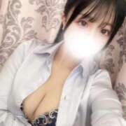 楠木えむ 出勤！ OLピンクコレクション