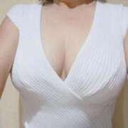 ヒメ日記 2025/08/09 00:09 投稿 ちひろ 逢って30秒で即尺