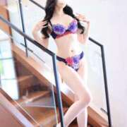 Ryou 透け感 ワンカラット～人妻の輝き～