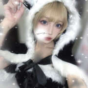 りゅうか こんばんわん🐶🎀りゅうかの誕生日の月が来たぞー🤍 ビアガーデンカーニバル