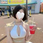 じゅり 珍しく平日出勤🌻✨ Sakura Spa