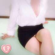 ヒメ日記 2024/12/09 22:05 投稿 えりか もしも素敵な妻が指輪をはずしたら・・・カーラ