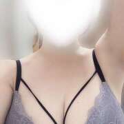 ヒメ日記 2026/04/17 16:35 投稿 ももこ 神田エマニエル