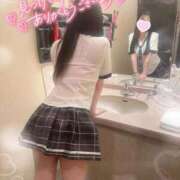 ヒメ日記 2025/12/28 15:20 投稿 ぴぃち 学校帰りの妹に手コキしてもらった件 梅田