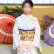 あやの 新年明けましておめでとうございます🌅🗻🎍 グランローズ