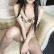 ヒメ日記 2025/10/04 11:08 投稿 神木らら 全裸美女からのカゲキな誘惑