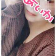 ヒメ日記 2025/03/11 21:35 投稿 あいか 逢って30秒で即尺