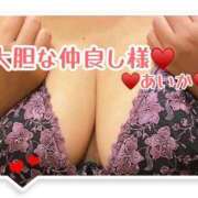 ヒメ日記 2025/12/01 01:07 投稿 あいか 逢って30秒で即尺