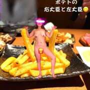 ヒメ日記 2025/08/11 09:05 投稿 じゅん もしも素敵な妻が指輪をはずしたら・・・カーラ