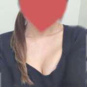 えれな 明日土曜日出勤です♡ 横浜ミセスアロマ（ユメオト）