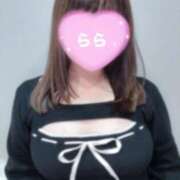 らら 笑う門には吹く来たる 上野添い寝女子