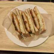 ヒメ日記 2025/07/15 17:29 投稿 希咲-きさき- ただ離婚してないだけ