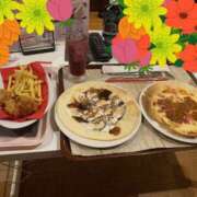 ヒメ日記 2025/08/21 19:06 投稿 希咲-きさき- ただ離婚してないだけ