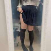 ヒメ日記 2025/03/28 08:33 投稿 上村　かりん 妄想する女学生たち 梅田校